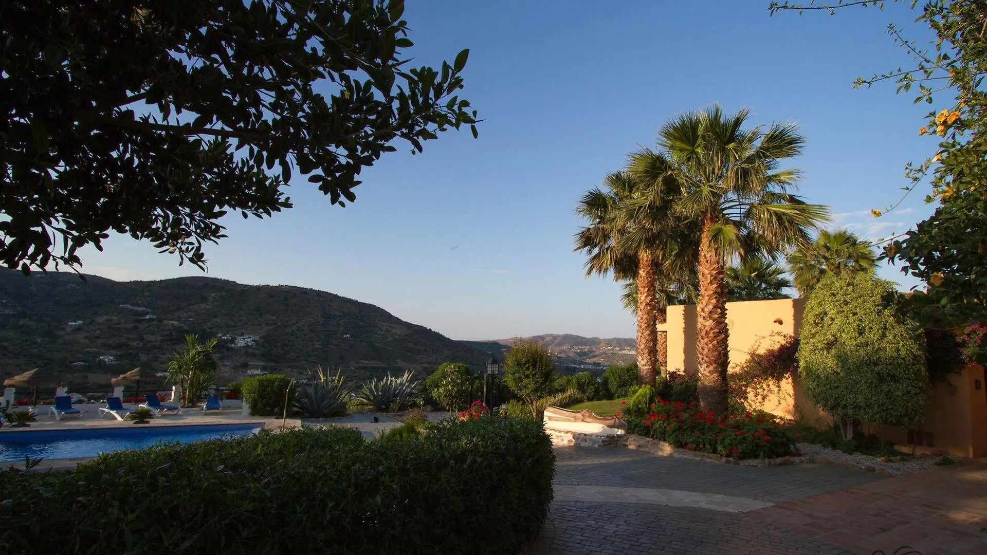 Hotel Cortijo De Salia Alcaucín